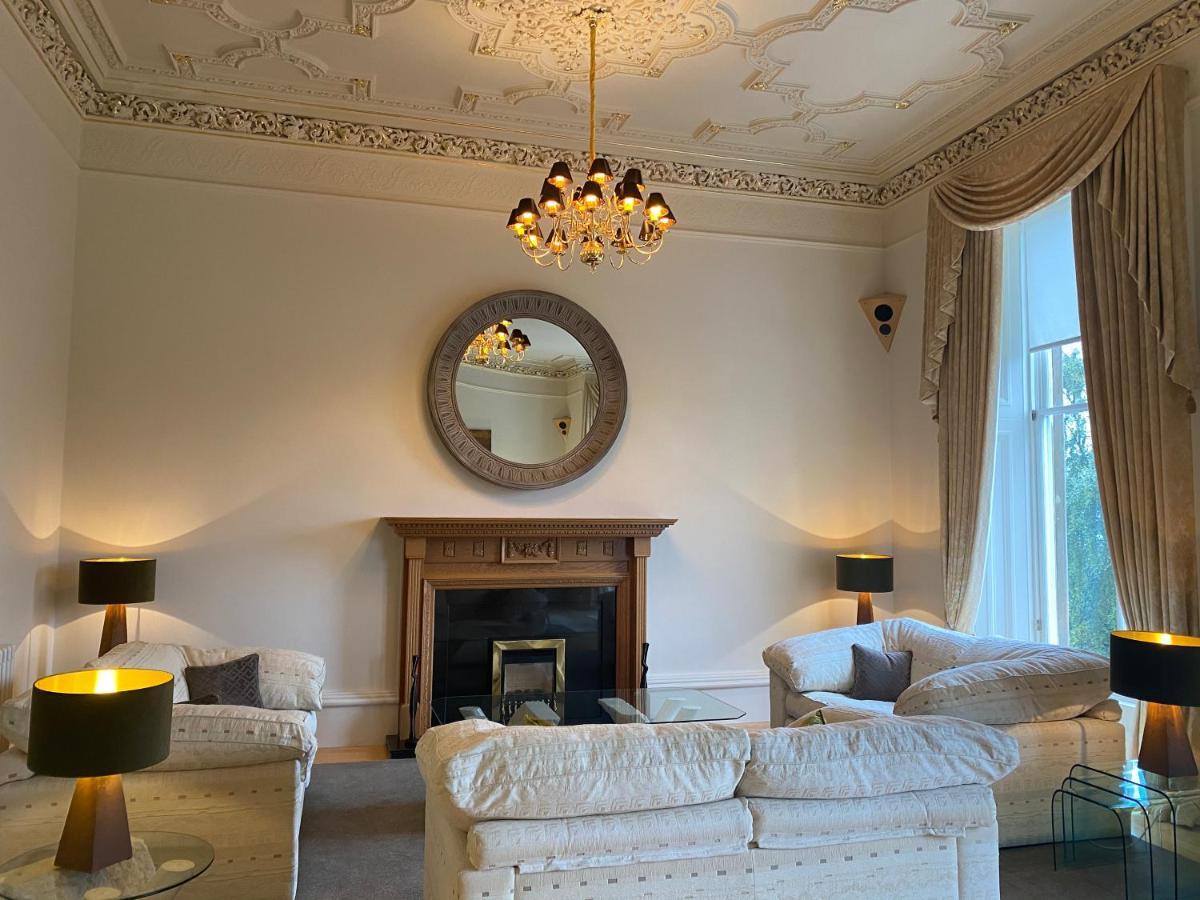Perfect In The Park Apartment Glasgow Bagian luar foto